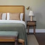 Hotel Miiro Borneta 4*