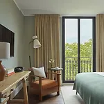 Miiro Borneta Hotel 4*