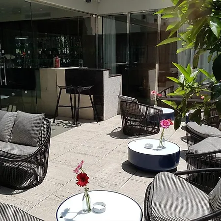 Miiro Borneta Hotel